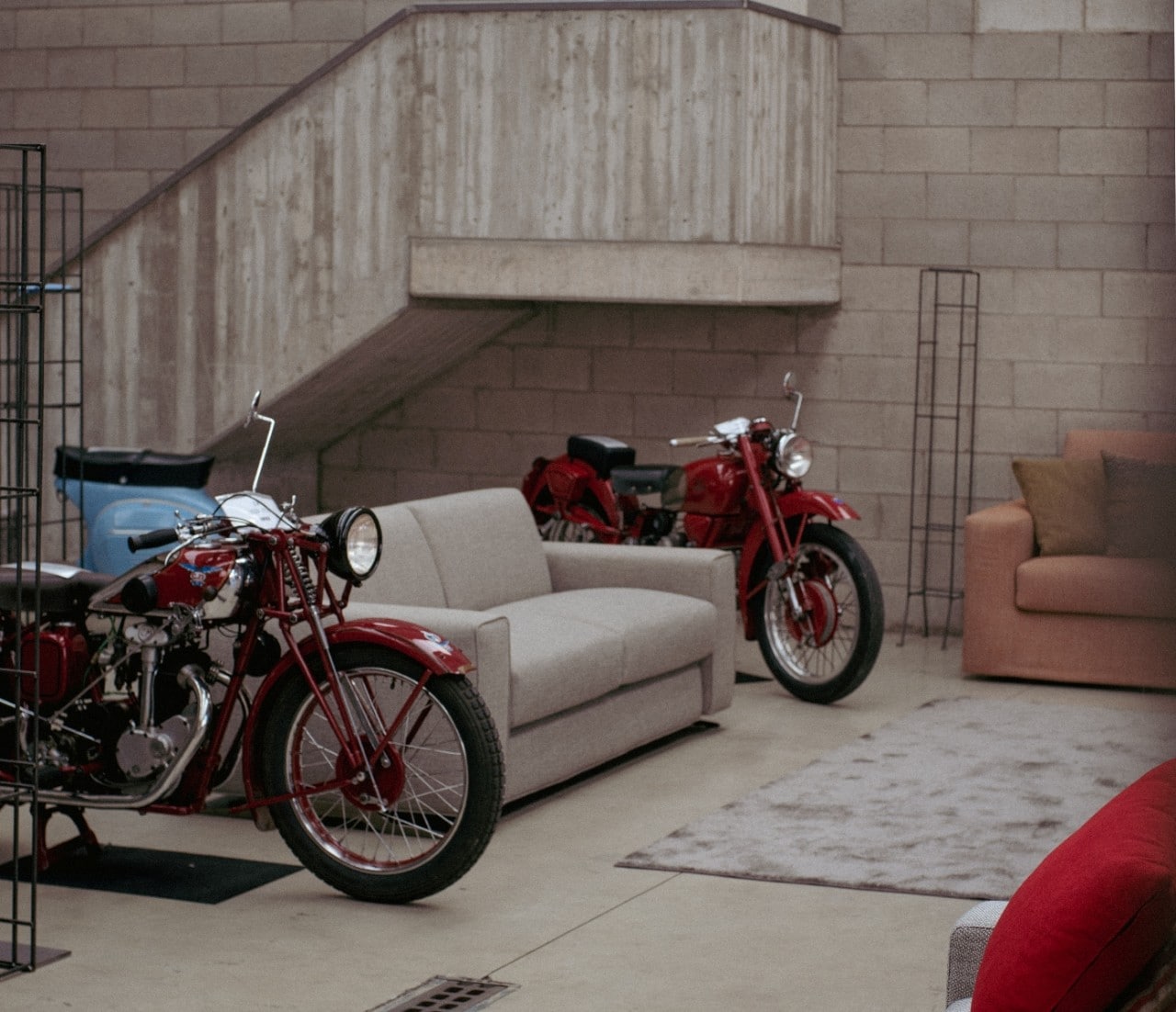 Salone del Mobile e moto d’epoca, il design si rimette in moto